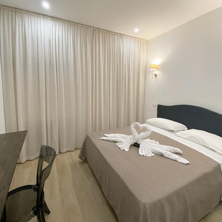 Gualtieri B&B - Luxury Rooms Сан-Джорджо-а-Кремано Экстерьер фото