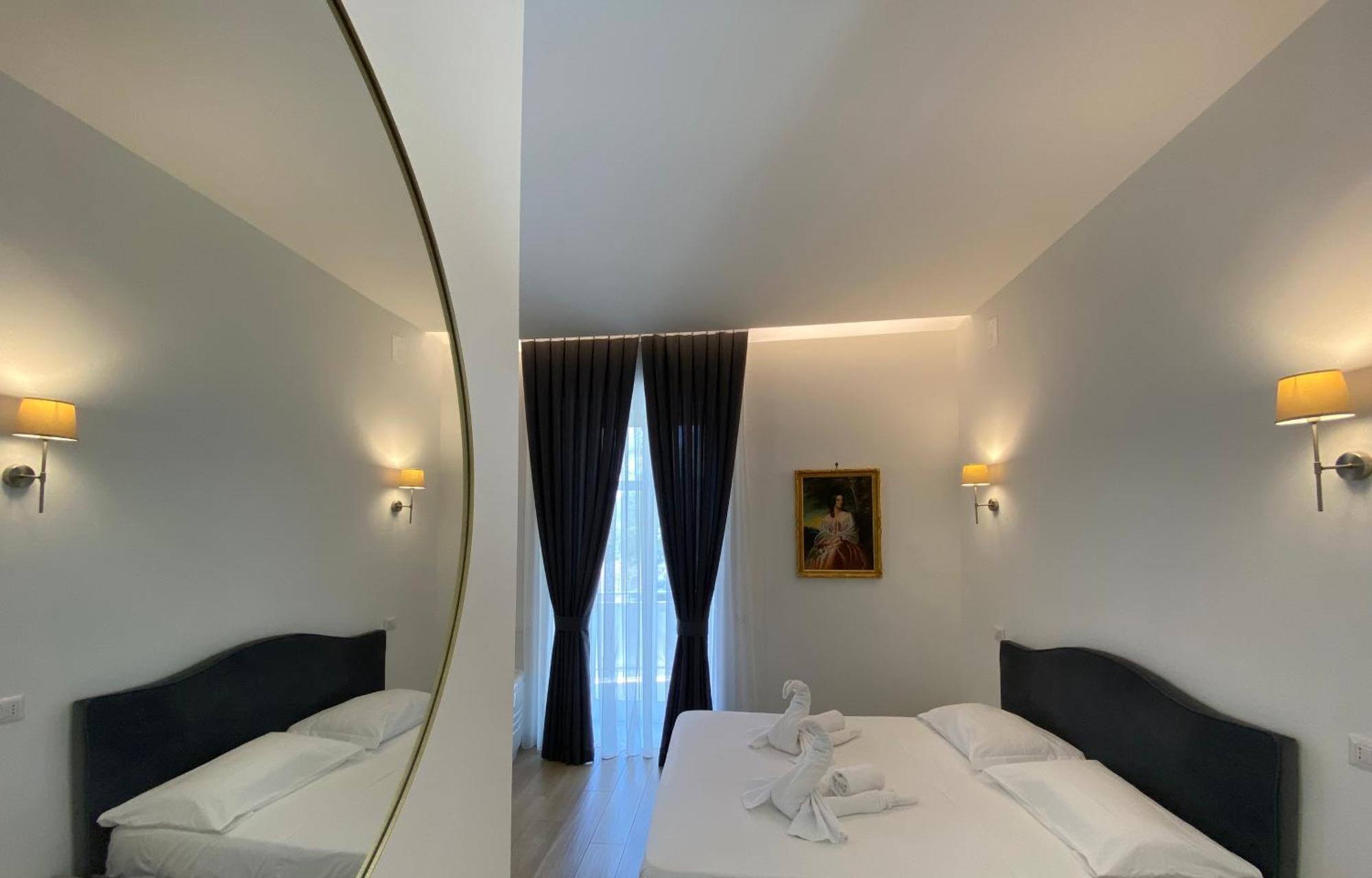 Gualtieri B&B - Luxury Rooms Сан-Джорджо-а-Кремано Экстерьер фото